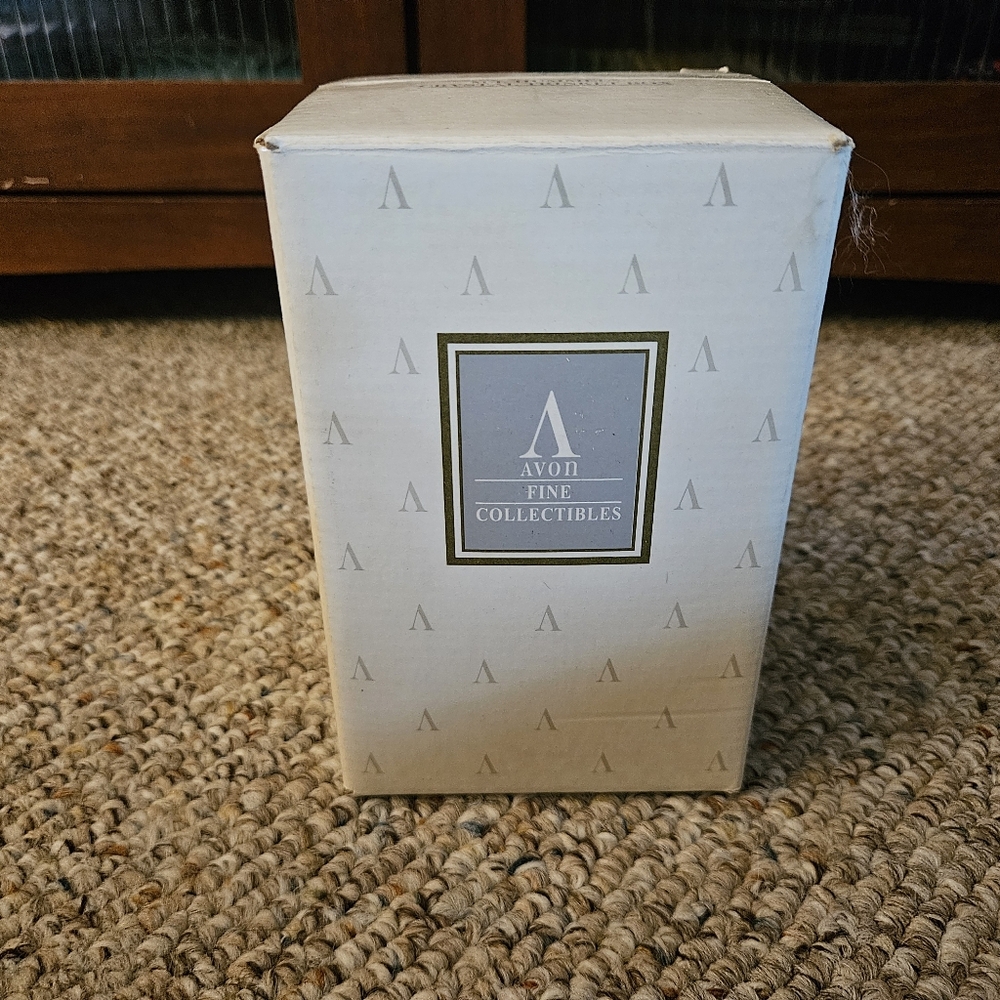 Avon M.I. Hummel Crystal Trinket Box